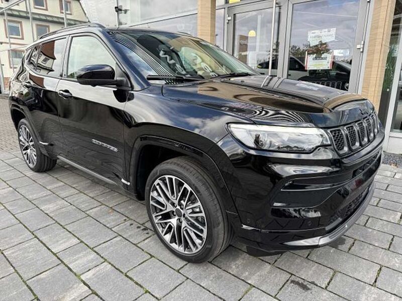 Jeep Compass 1.5 E Hybrid Summit Voll Premium Techno
